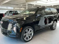 Neu Cadillac Escalade 426 PS (313 kW) 2026 Schwarz SUV