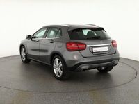 Gebraucht Mercedes GLA180 122 PS (89 kW) 2018 Grau SUV