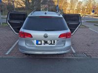 Gebraucht VW Passat Highline 140 PS (102 kW) 2013 Limousine