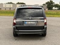 Second-hand Lancia Voyager 163 CP (119 kW) 2012 Gri Monovolum
