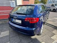 Gebraucht Audi A3 Ambition 140 PS (102 kW) 2012 Blau Kombi