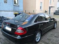 Gebraucht Mercedes E320 224 PS (164 kW) 2006 Schwarz Limousine