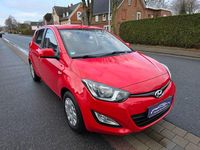 Gebraucht Hyundai i20 Edition 86 PS (63 kW) 2012 Rot Kleinwagen
