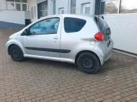 Gebraucht Toyota Aygo 68 PS (50 kW) 2006 Silber Kleinwagen