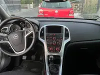 Gebraucht Opel Astra Edition 120 PS (88 kW) 2015 Weiß Limousine