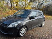 Gebraucht Suzuki Swift 94 PS (69 kW) 2013 Schwarz Kleinwagen