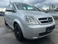 Usata Opel Meriva Edition 101 CV (74 kW) 2005 Argento Monovolume