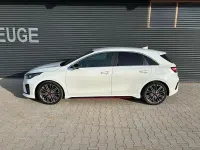 Używany Kia Ceed GT 204 KM (150 kW) 2019 Biały Sedan/Limuzyna