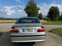 Second-hand BMW 325 192 CP (141 kW) 2003 Argintiu Berlinǎ
