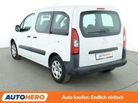 Gebraucht Peugeot Partner Active 98 PS (72 kW) 2018 Weiß Van / Kleinbus