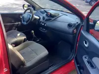 Gebraucht Renault Twingo 60 PS (44 kW) 2010 Rot Kleinwagen
