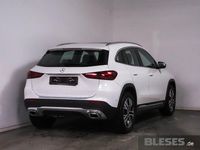 Gebraucht Mercedes GLA180 Progressive 136 PS (100 kW) 2024 Unilack polarweiß SUV