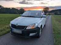 Gebraucht Skoda Fabia 64 PS (47 kW) 2011 Weiß Kombi