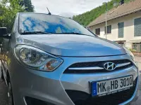 Gebraucht Hyundai i10 Style 69 PS (50 kW) 2011 Silber Kleinwagen