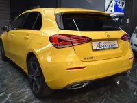 Gebraucht Mercedes A250 Night 218 PS (160 kW) 2021 Gelb Limousine