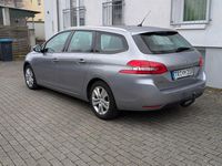 Gebraucht Peugeot 308 Allure 131 PS (96 kW) 2018 Silber Kombi