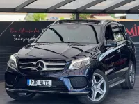 Gebraucht Mercedes GLE250 AMG line 204 PS (150 kW) 2016 Blau SUV