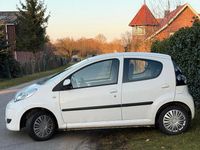 Gebraucht Citroën C1 60 PS (44 kW) 2010 Weiß Kleinwagen