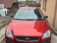 Gebraucht Ford Focus 80 PS (58 kW) 2005 Rot Limousine