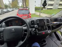 Gebraucht Peugeot Boxer 140 PS (102 kW) 2022 Grau Van
