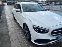 Gebraucht Mercedes E220 2023 Weiß Kombi