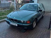 Gebraucht BMW 540 289 PS (212 kW) 1999 Grün Kombi