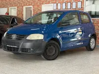 Gebraucht VW Fox Basis 69 PS (50 kW) 2010 Indienblau Kleinwagen