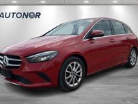 Gebraucht Mercedes B200 163 PS (119 kW) 2019 Rot Van / Kleinbus
