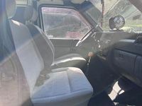 Gebraucht VW T4 78 PS (57 kW) 1993 Schwarz Van