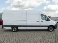 Gebraucht Mercedes Sprinter 170 PS (125 kW) 2025 Weiß Van