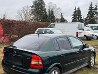 Gebraucht Opel Astra 101 PS (74 kW) 2000 Grün Limousine
