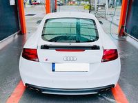 Gebraucht Audi TTS Ambiente 272 PS (200 kW) 2011 Weiß Coupé