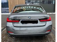 Gebraucht BMW 318 Shadowline 156 PS (114 kW) 2023 Silber Limousine