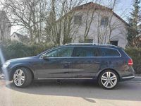 Gebraucht VW Passat Highline 160 PS (117 kW) 2011 Blau Kombi
