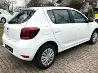 Gebraucht Dacia Sandero Lauréate 90 PS (66 kW) 2017 Weiß Limousine