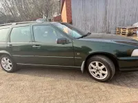 Gebraucht Volvo V70 144 PS (105 kW) 1998 Grün Kombi