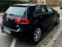 Gebraucht VW Golf VII 125 PS (91 kW) 2016 Schwarz Kleinwagen