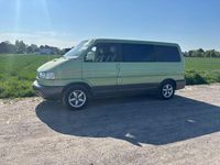 Usado VW Multivan 140 HP (102 kW) 1998 Verde Monovolume