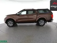 Gebraucht Nissan Navara 360º 190 PS (139 kW) 2017 Earth bronze Pickup