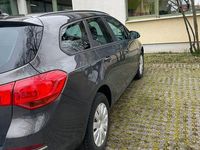 Gebraucht Opel Astra Eco 110 PS (80 kW) 2014 Grau Limousine