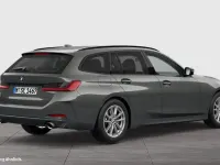 Gebraucht BMW 318 Efficient Dynamics 150 PS (110 kW) 2023 Grau Kombi