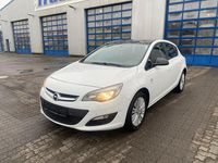 Gebraucht Opel Astra Active 131 PS (96 kW) 2013 Weiß Limousine
