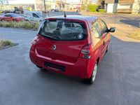 Gebraucht Renault Twingo 58 PS (42 kW) 2010 Rot Kleinwagen