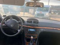 Gebraucht Mercedes E220 150 PS (110 kW) 2004 Kombi