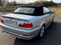 Gebraucht BMW 318 143 PS (105 kW) 2002 Silber Cabrio
