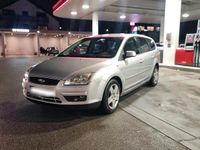 Gebraucht Ford Focus 100 PS (73 kW) 2008 Silber Kombi