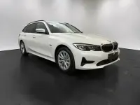 Używany BMW 330e Advantage 190 KM (139 kW) 2022 Biały Kombi