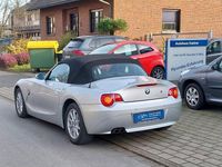 Gebraucht BMW Z4 Sport Line 170 PS (125 kW) 2005 Titansilber metallic Cabrio