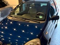 Gebraucht Toyota Yaris 69 PS (50 kW) 2002 Blau Kleinwagen