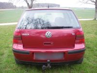 Gebraucht VW Golf IV 101 PS (74 kW) 1999 Rot Kleinwagen